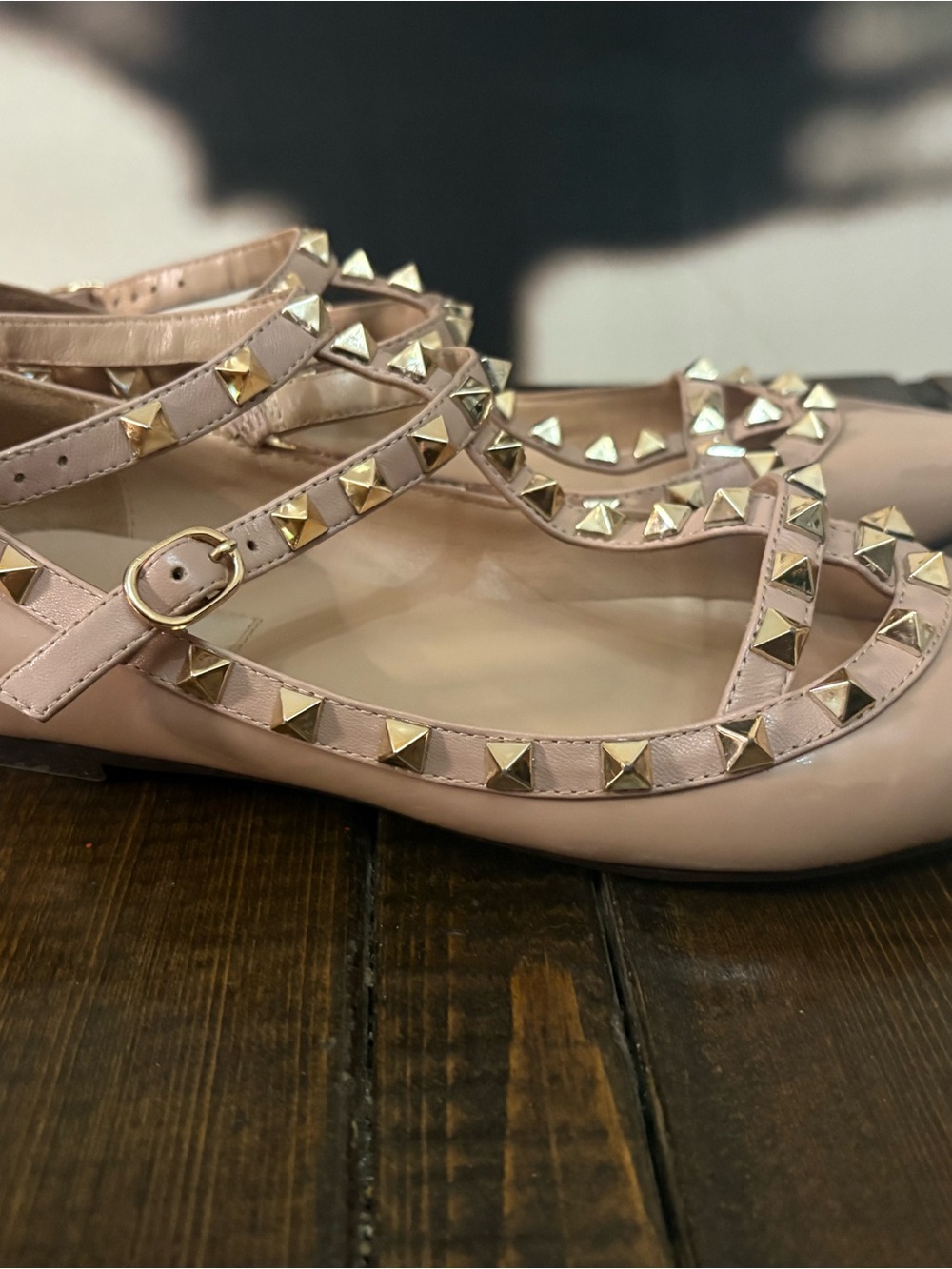 Valentino Nude Patent Leather Rockstud Pointed Flats - Picture 4 of 12